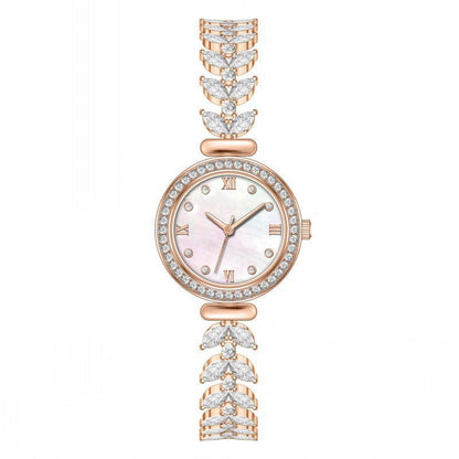 New Diamond Mermaid Fishbone Hand Chain Watch Fashionable Style Fishbone Chain Women's Watch